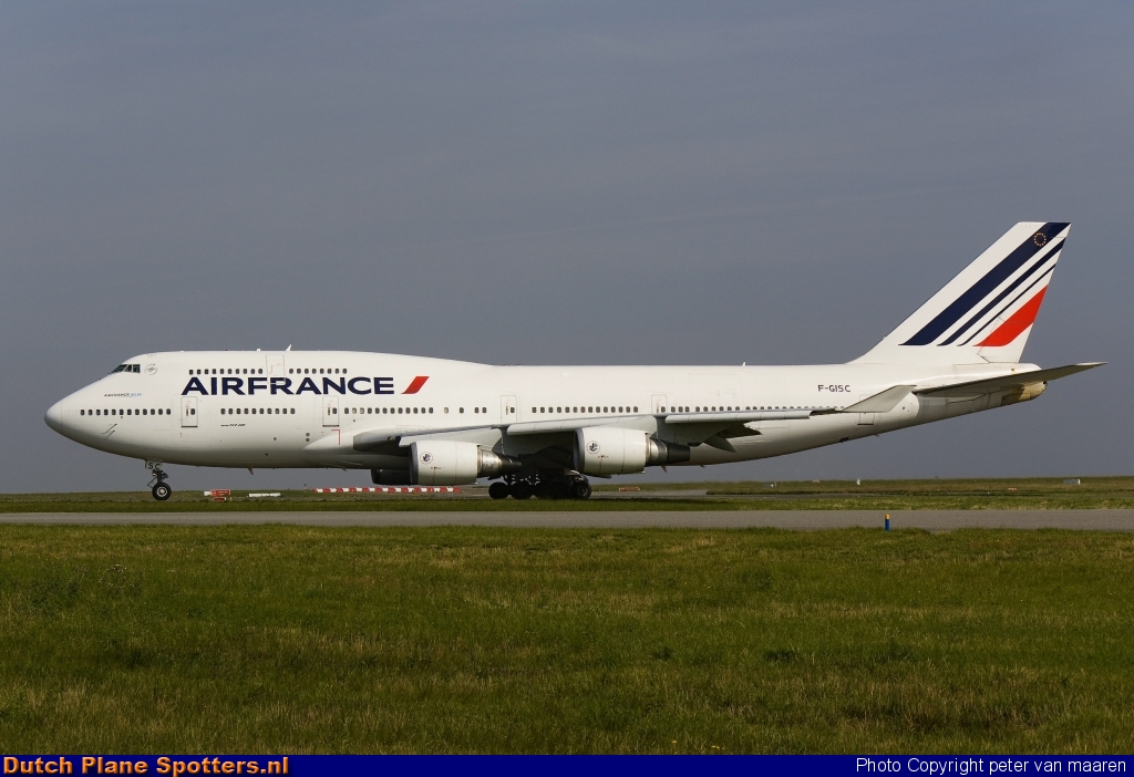 F-GISC Boeing 747-400 Air France by peter van maaren