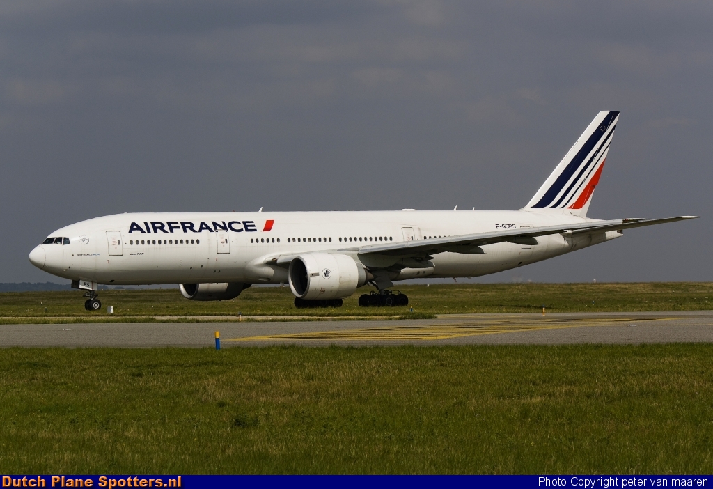 F-GSPS Boeing 777-200 Air France by peter van maaren