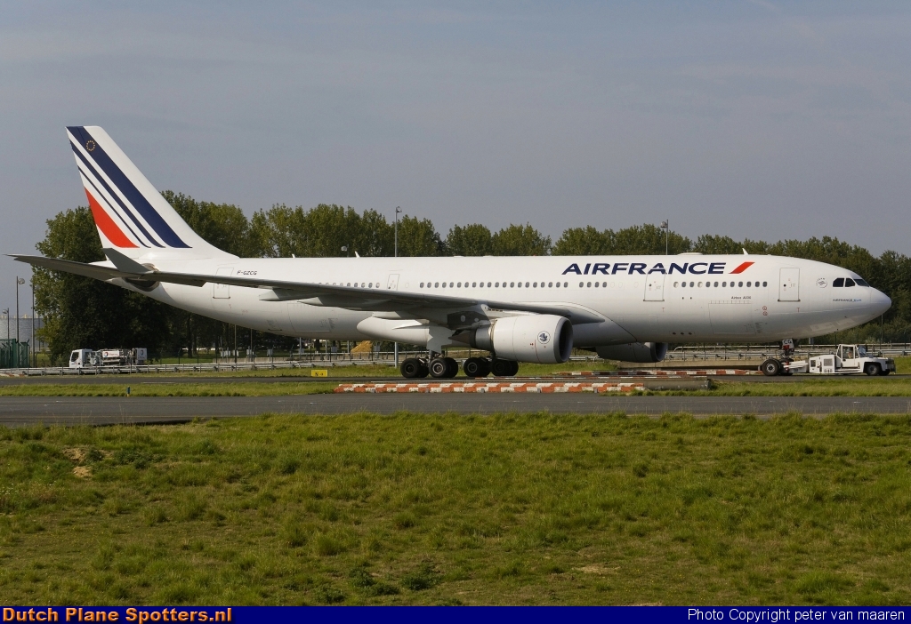 F-GZCG Airbus A330-200 Air France by peter van maaren