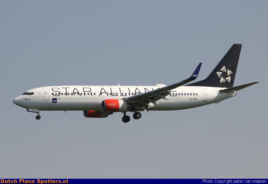 LN-RRL Boeing 737-800 SAS Scandinavian Airlines by peter van maaren