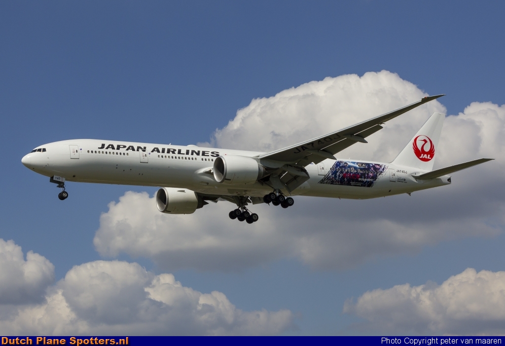 JA740J Boeing 777-300 JAL - Japan Airlines by peter van maaren