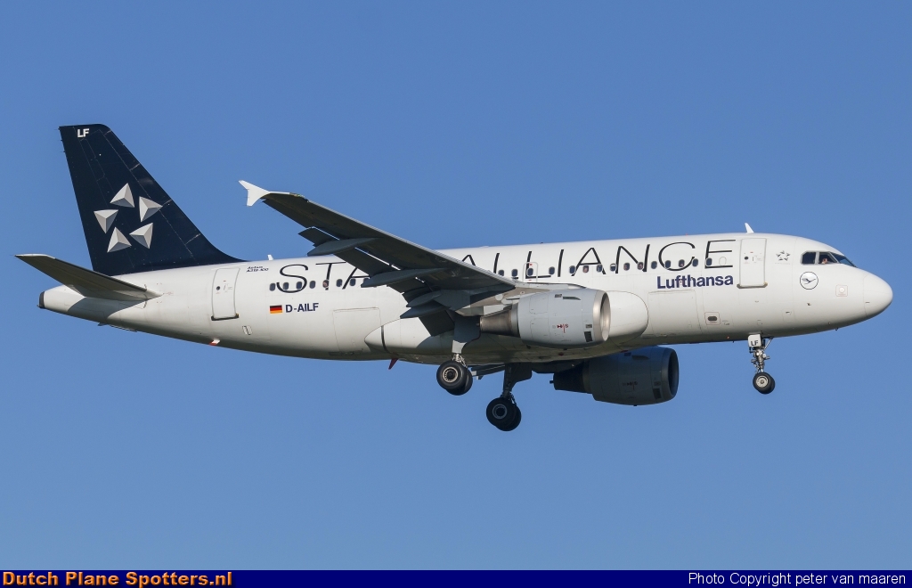 D-AILF Airbus A319 Lufthansa by peter van maaren