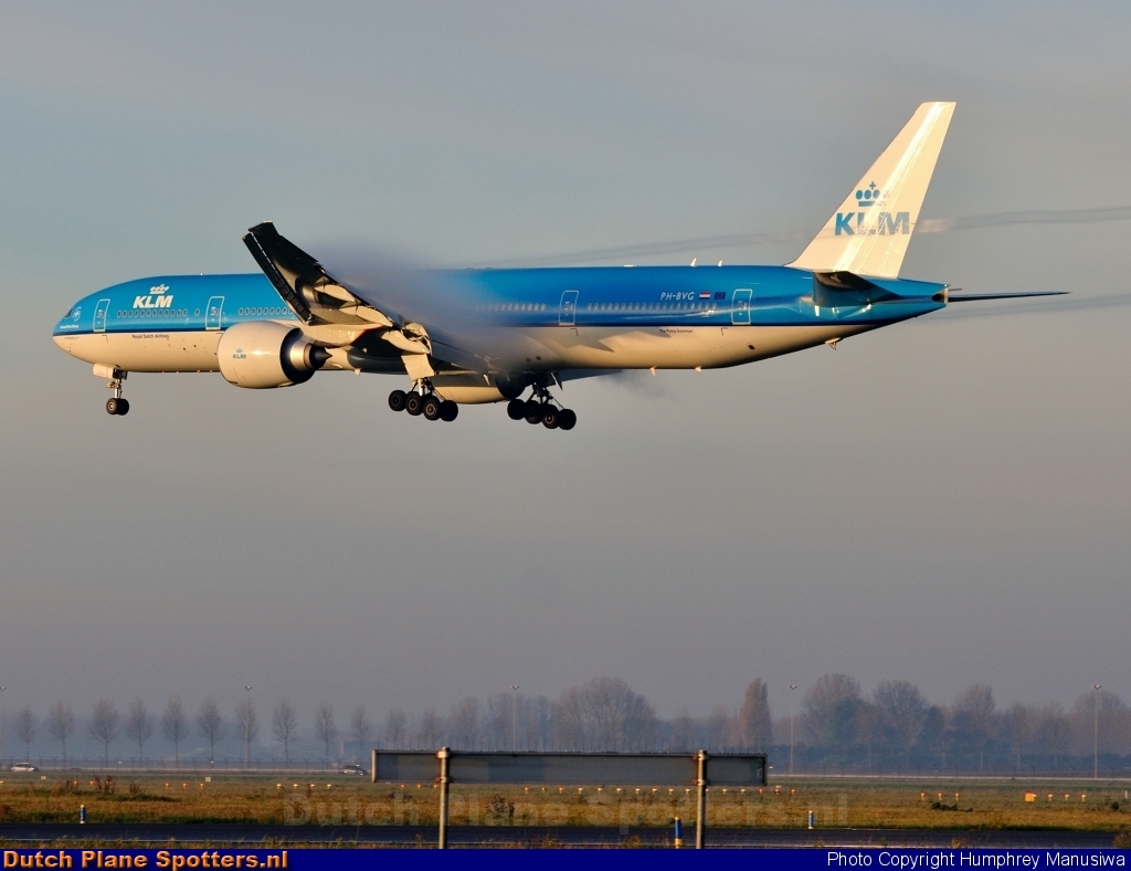 PH-BVG Boeing 777-300 KLM Royal Dutch Airlines by Humphrey Manusiwa