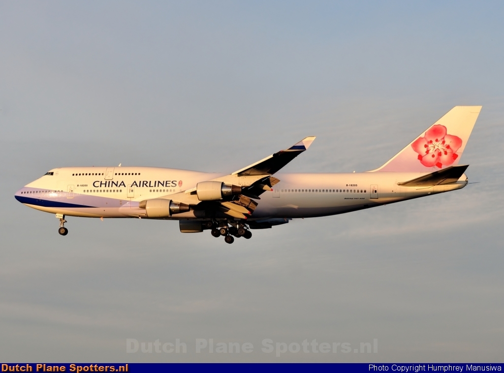 B-18205 Boeing 747-400 China Airlines by Humphrey Manusiwa