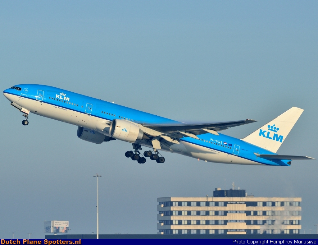 PH-BQE Boeing 777-200 KLM Royal Dutch Airlines by Humphrey Manusiwa