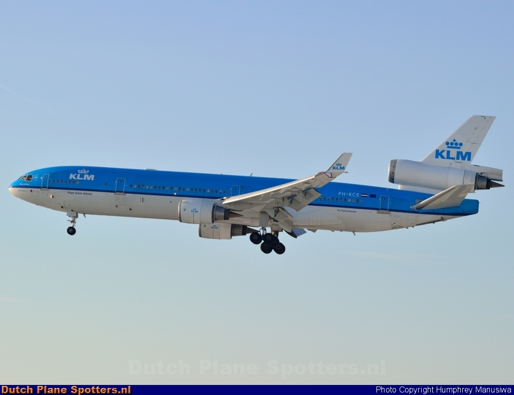 PH-KCE McDonnell Douglas MD-11 KLM Royal Dutch Airlines by Humphrey Manusiwa