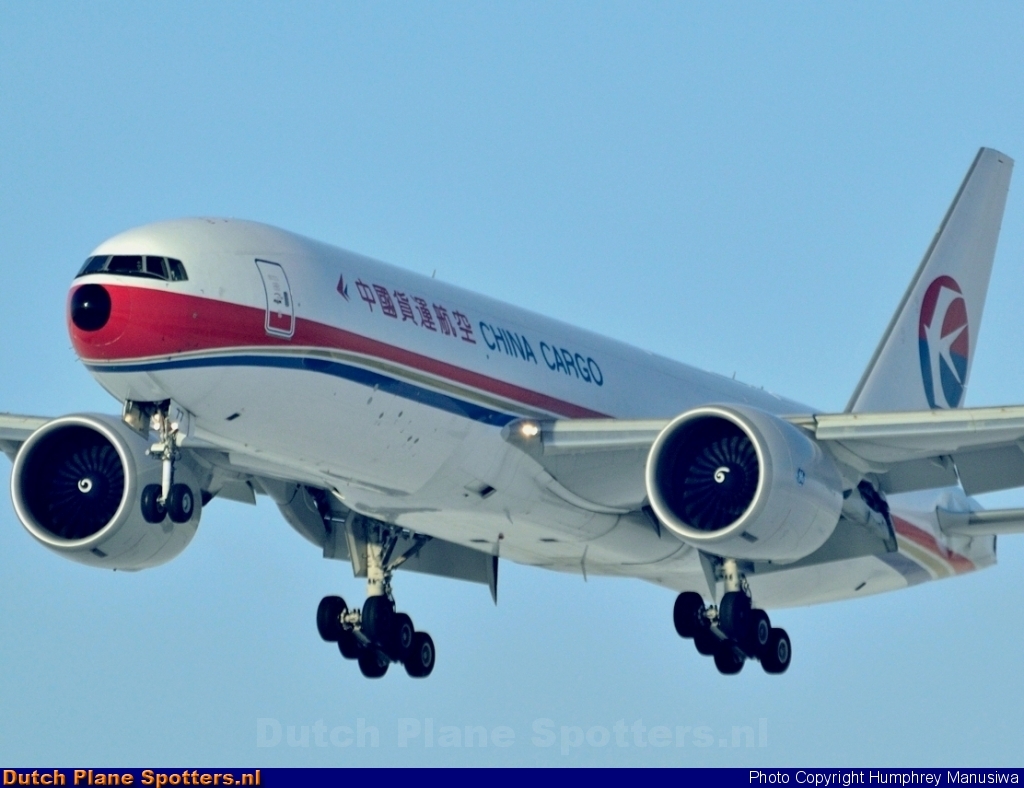 B-2077 Boeing 777-F China Cargo Airlines by Humphrey Manusiwa