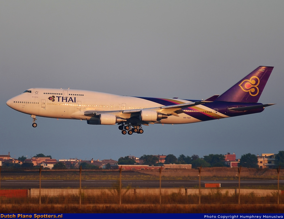 HS-TGT Boeing 747-400 Thai Airways International by Humphrey Manusiwa