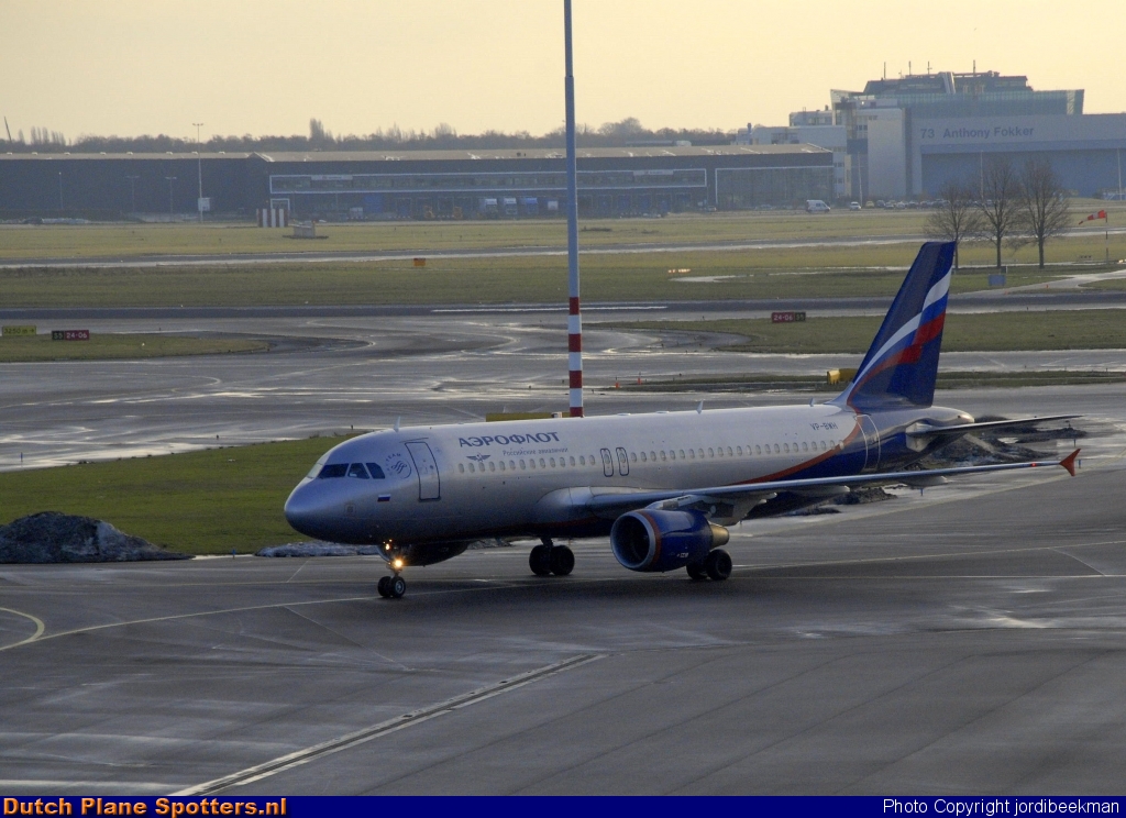 VP-BWH Airbus A320 Aeroflot - Russian Airlines by jordibeekman