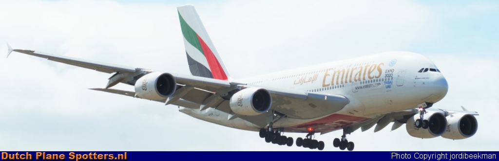 A6-EEW Airbus A380-800 Emirates by jordibeekman