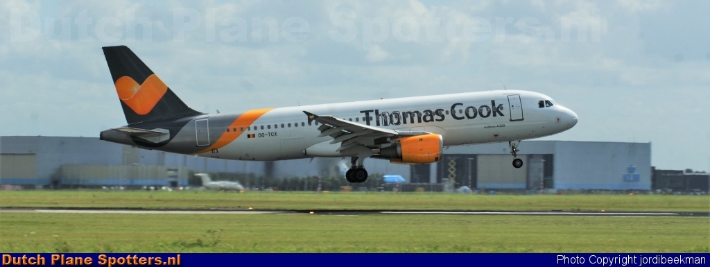 OO-TCX Airbus A320 Thomas Cook by jordibeekman