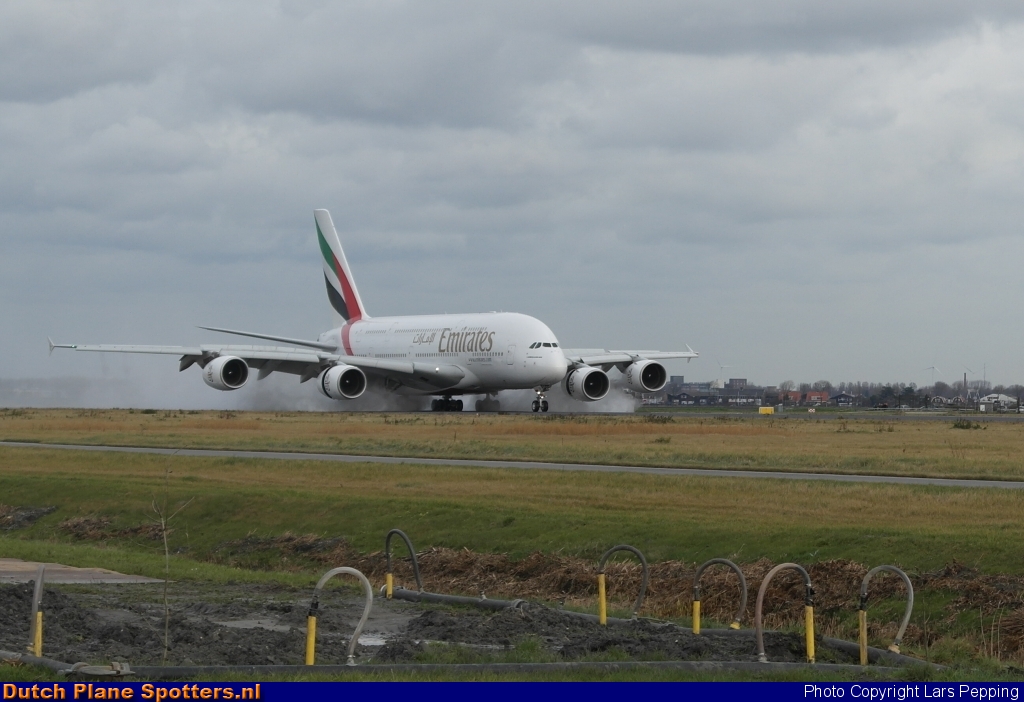 A6-EDI Airbus A380-800 Emirates by Lars Pepping