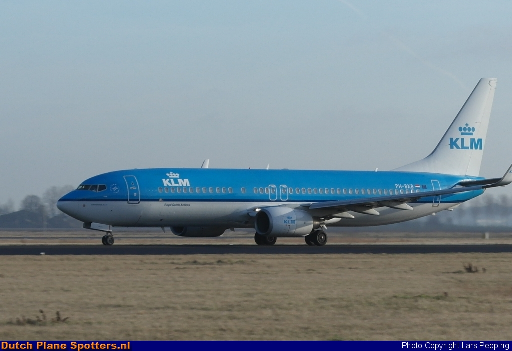 PH-BXB Boeing 737-800 KLM Royal Dutch Airlines by Lars Pepping