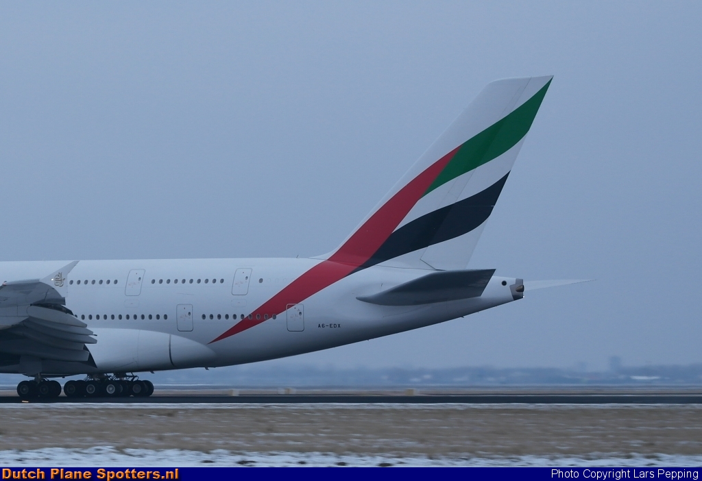 A6-EDX Airbus A380-800 Emirates by Lars Pepping