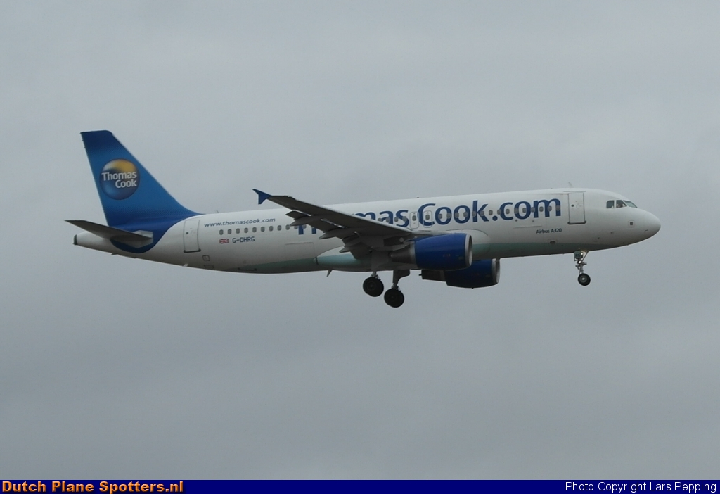 G-DHRG Airbus A320 Thomas Cook by Lars Pepping
