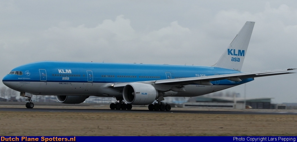 PH-BQK Boeing 777-200 KLM Asia by Lars Pepping
