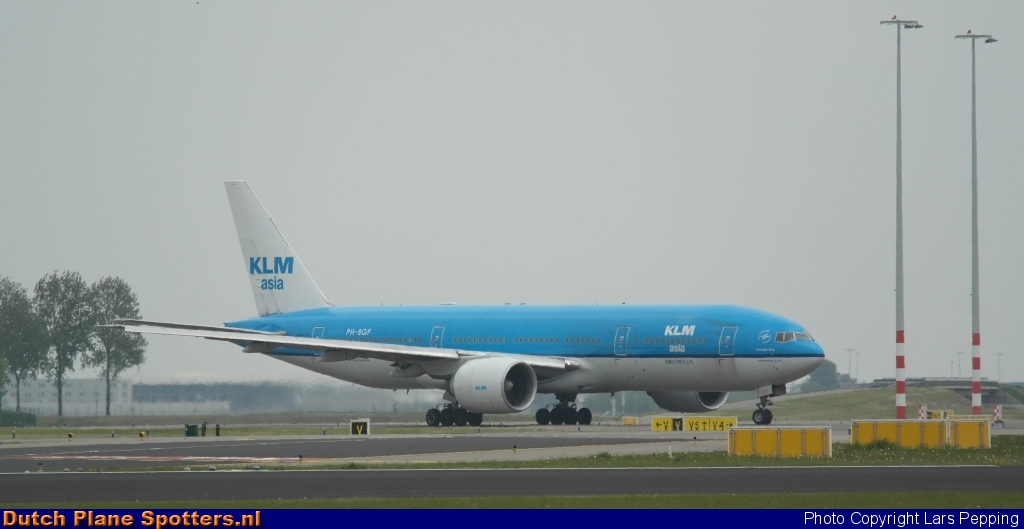 PH-BQF Boeing 777-200 KLM Asia by Lars Pepping