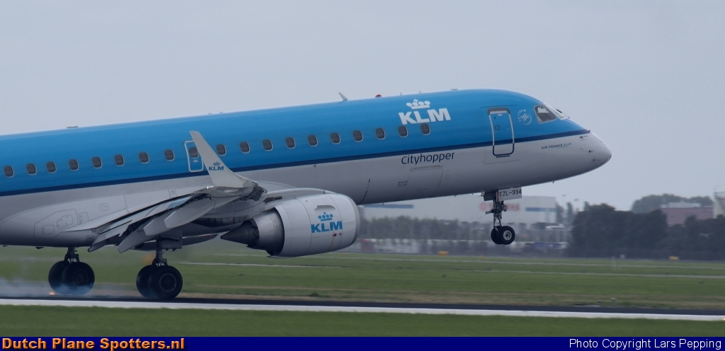 PH-EZL Embraer 190 KLM Cityhopper by Lars Pepping