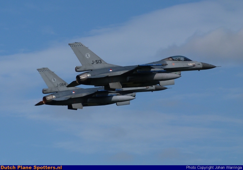 J-513 General Dynamics F-16 Fighting Falcon MIL - Dutch Royal Air Force by Johan Warringa