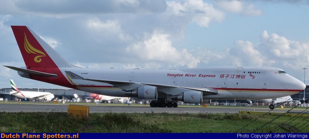 B-2435 Boeing 747-400 Yangtze River Express by Johan Warringa