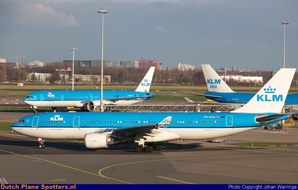 PH-AOA Airbus A330-200 KLM Royal Dutch Airlines by Johan Warringa