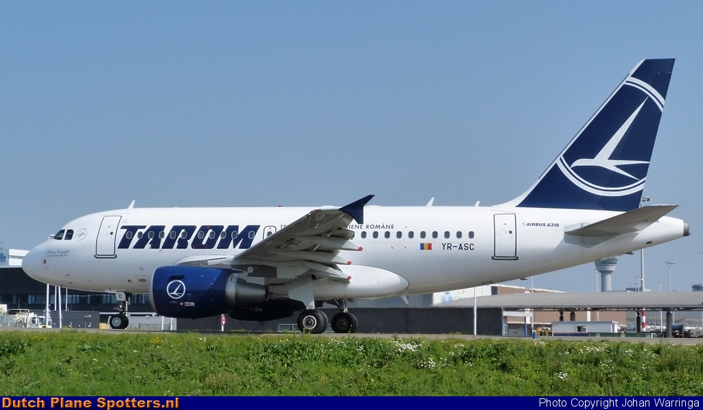 YR-ASC Airbus A318 TAROM by Johan Warringa
