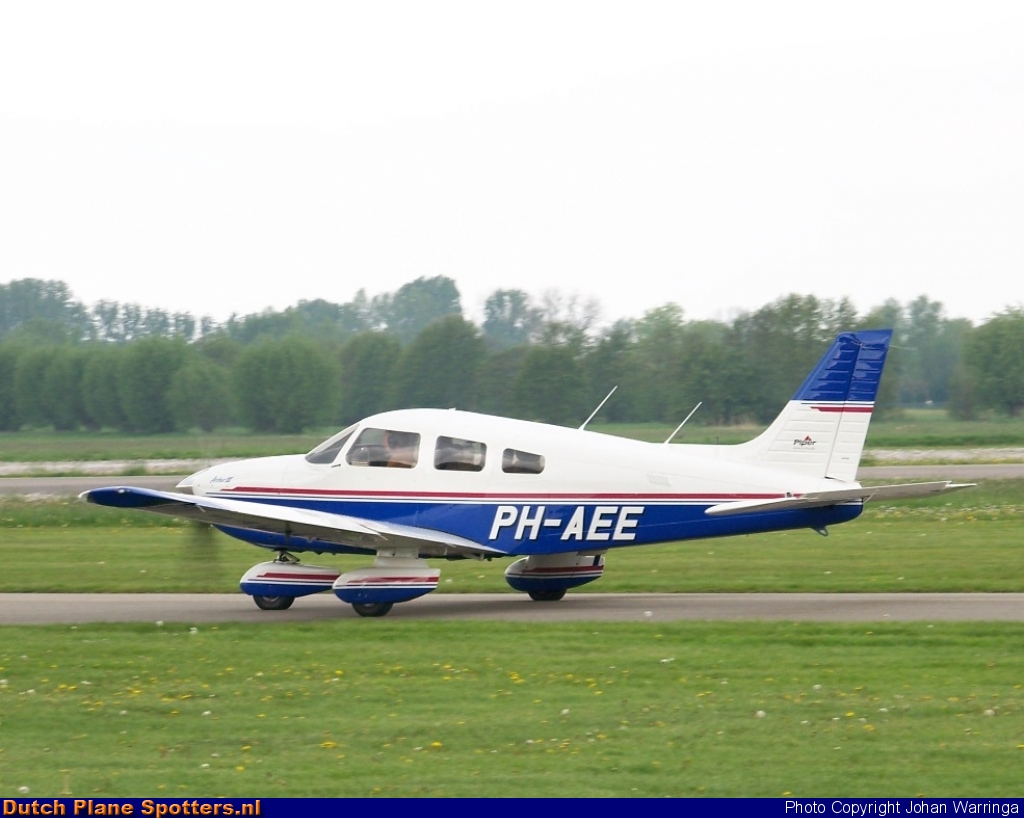 PH-AEE Piper PA-28 Archer III Private by Johan Warringa