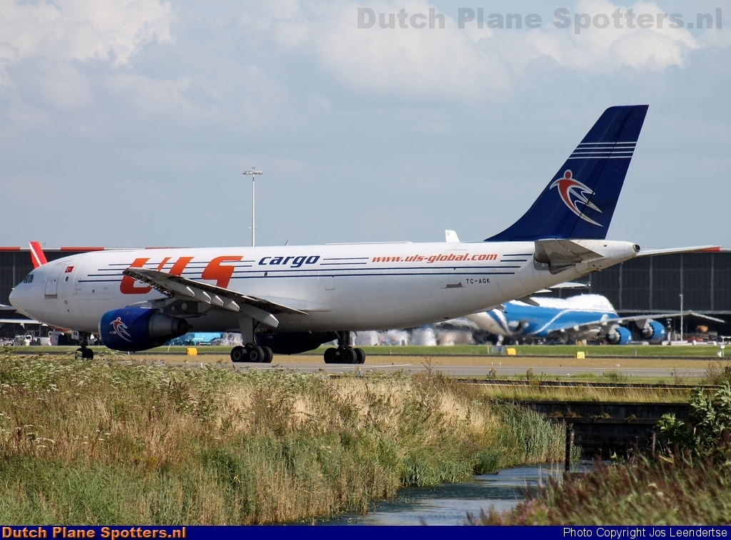 TC-AGK Airbus A300 ULS Air Cargo by Jos Leendertse