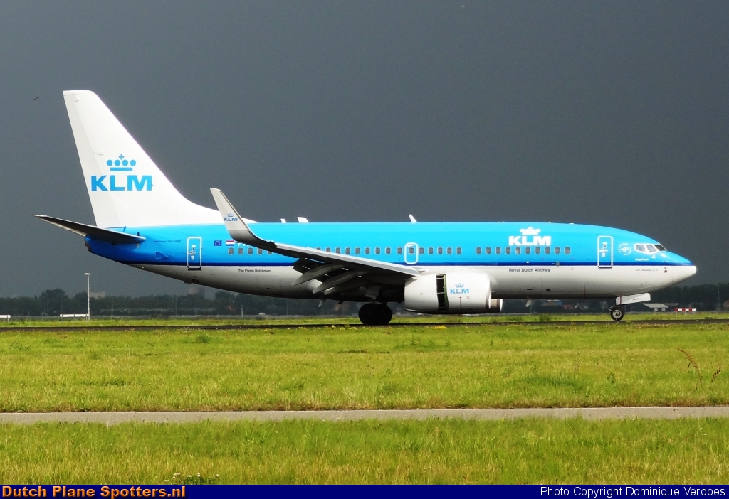 PH-BGW Boeing 737-700 KLM Royal Dutch Airlines by Dominique Verdoes