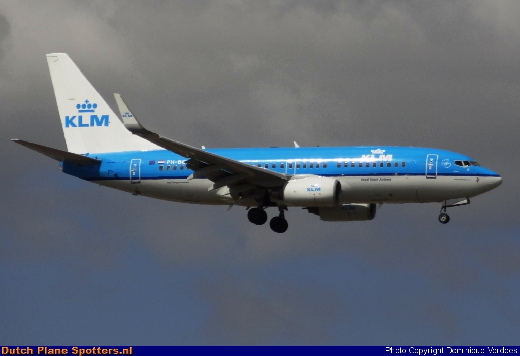 PH-BGI Boeing 737-700 KLM Royal Dutch Airlines by Dominique Verdoes