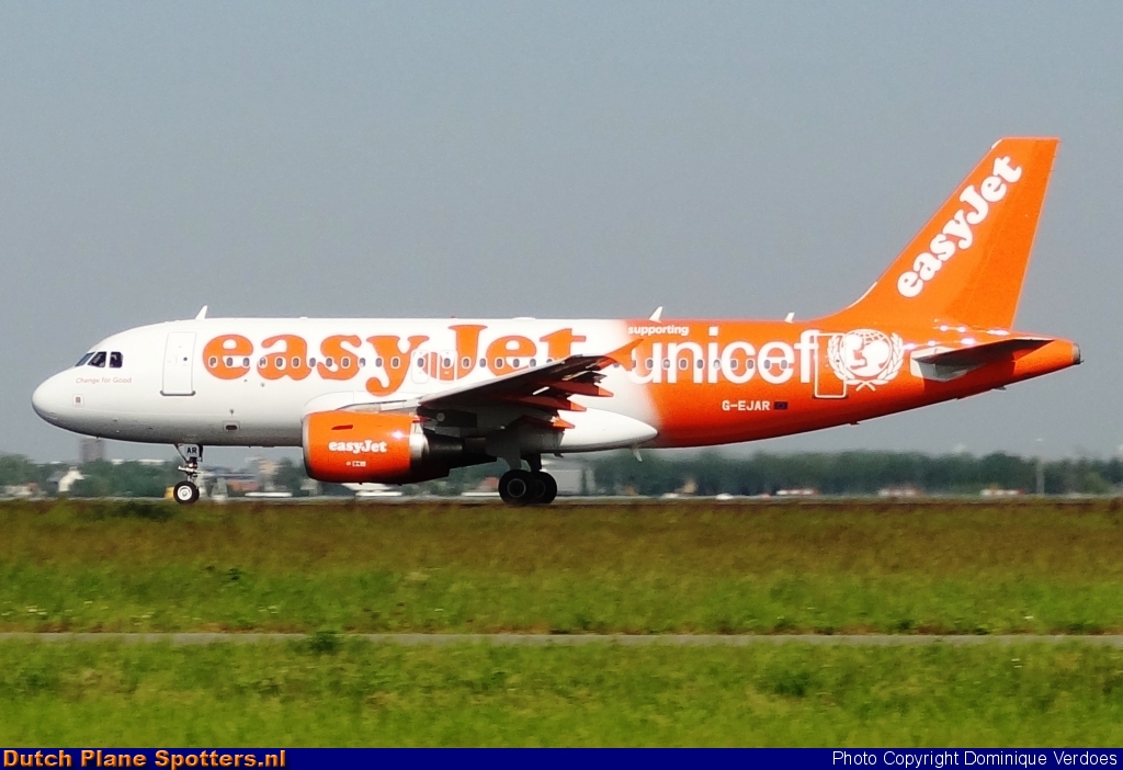 G-EJAR Airbus A319 easyJet by Dominique Verdoes