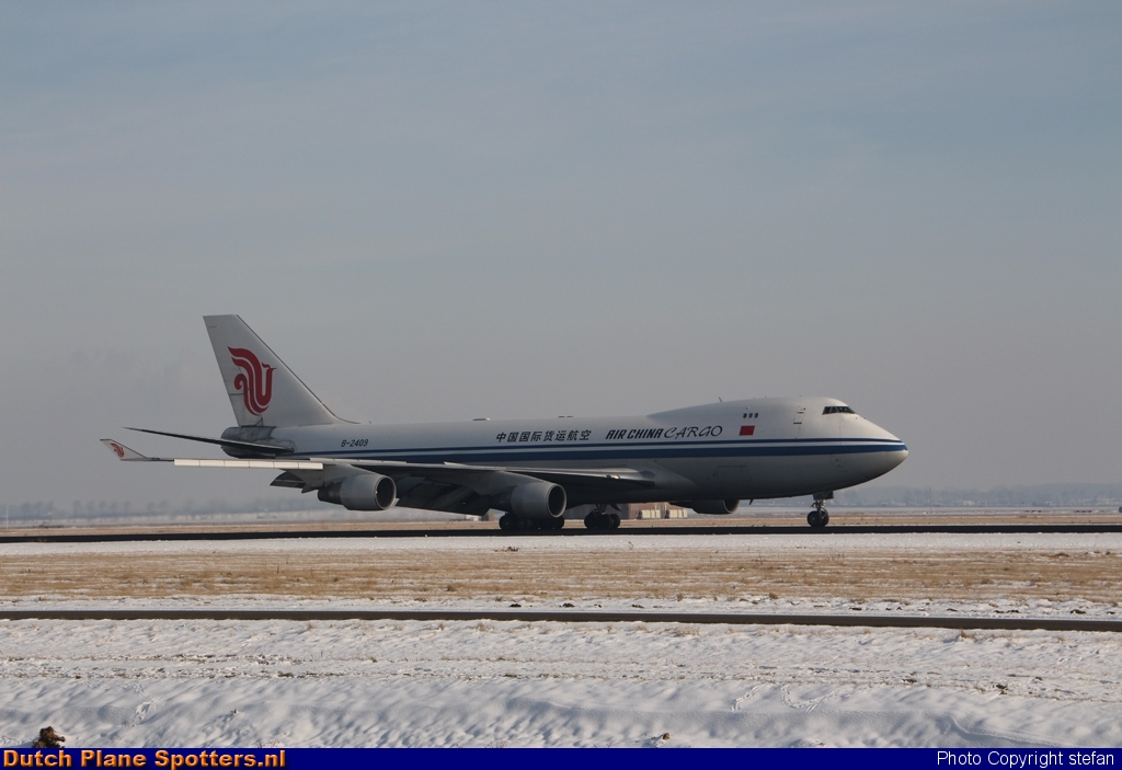 B-2409 Boeing 747-400 Air China Cargo by stefan