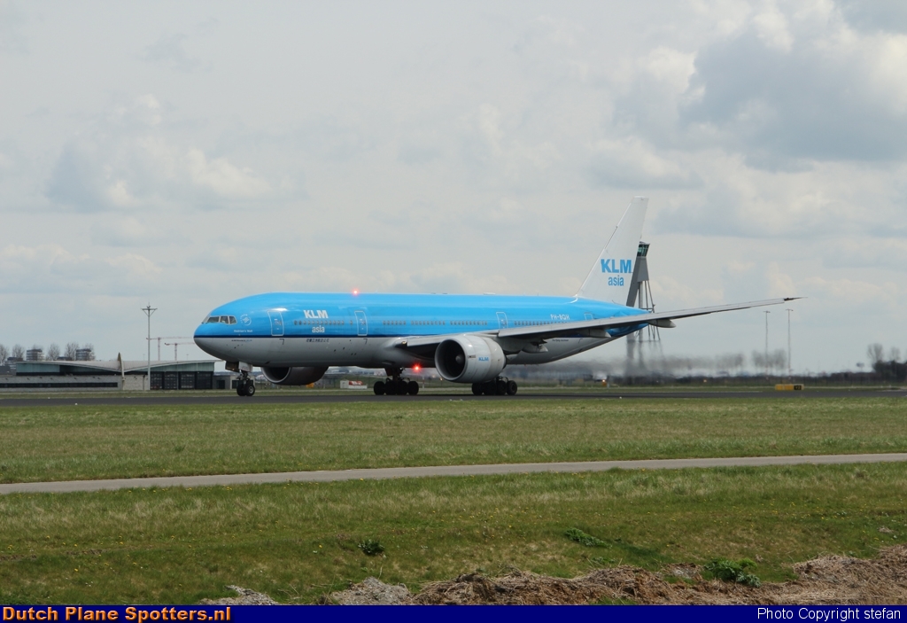 PH-BQH Boeing 777-200 KLM Asia by stefan