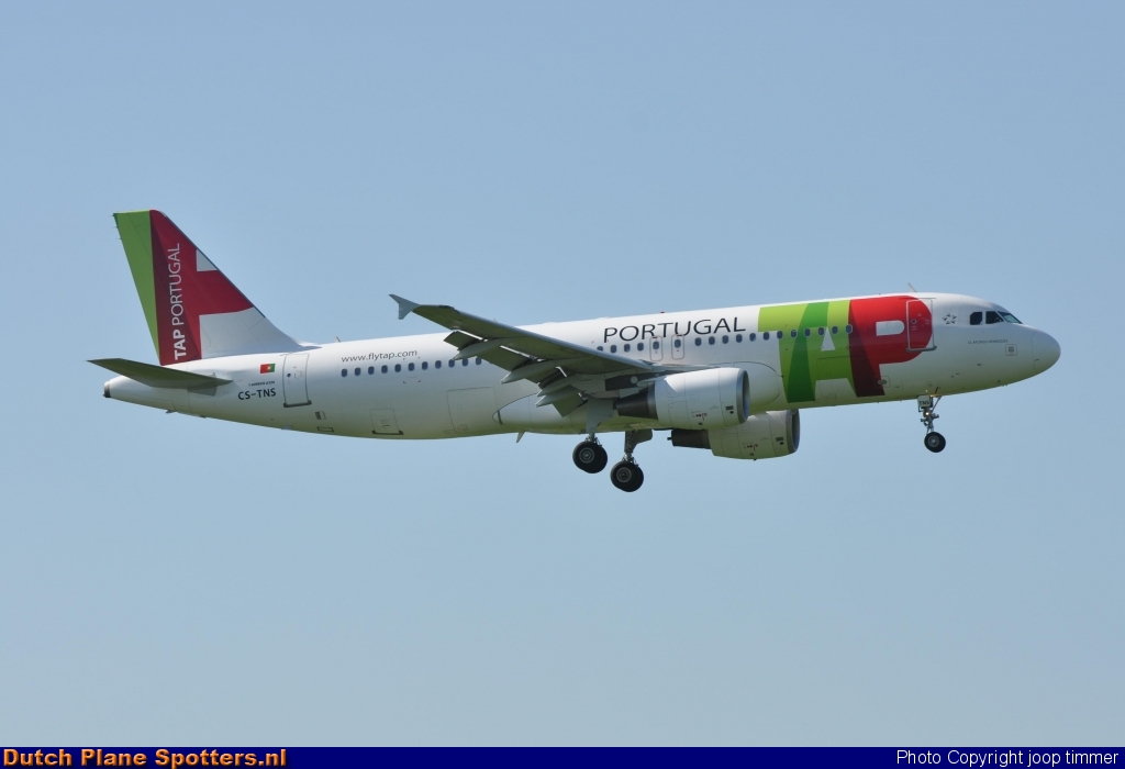 CS-TNS Airbus A320 TAP Air Portugal by joop timmer