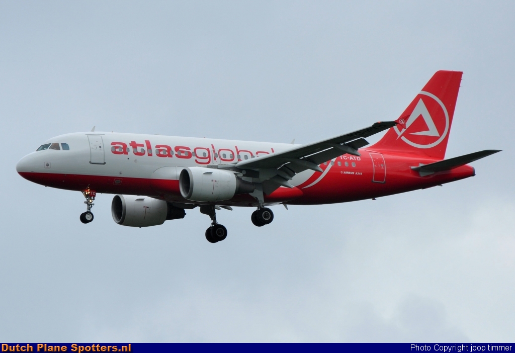 TC-ATD Airbus A319 AtlasGlobal by joop timmer