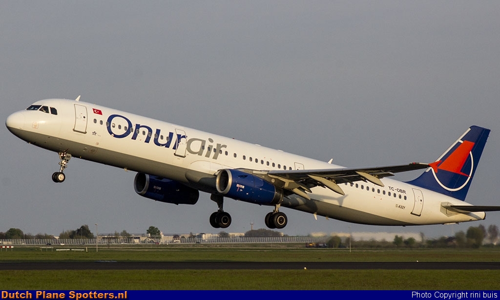 TC-OBR Airbus A321 Onur Air by rini buis