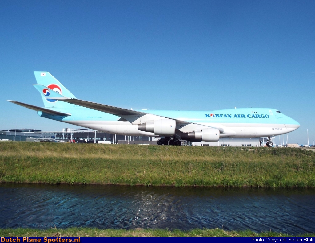 HL7600 Boeing 747-400 Korean Air Cargo by Stefan Blok
