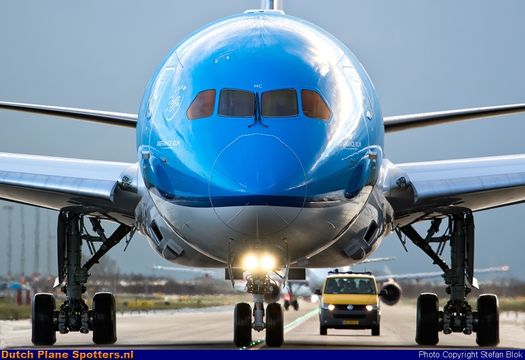 PH-BHC Boeing 787-9 Dreamliner KLM Royal Dutch Airlines by Stefan Blok