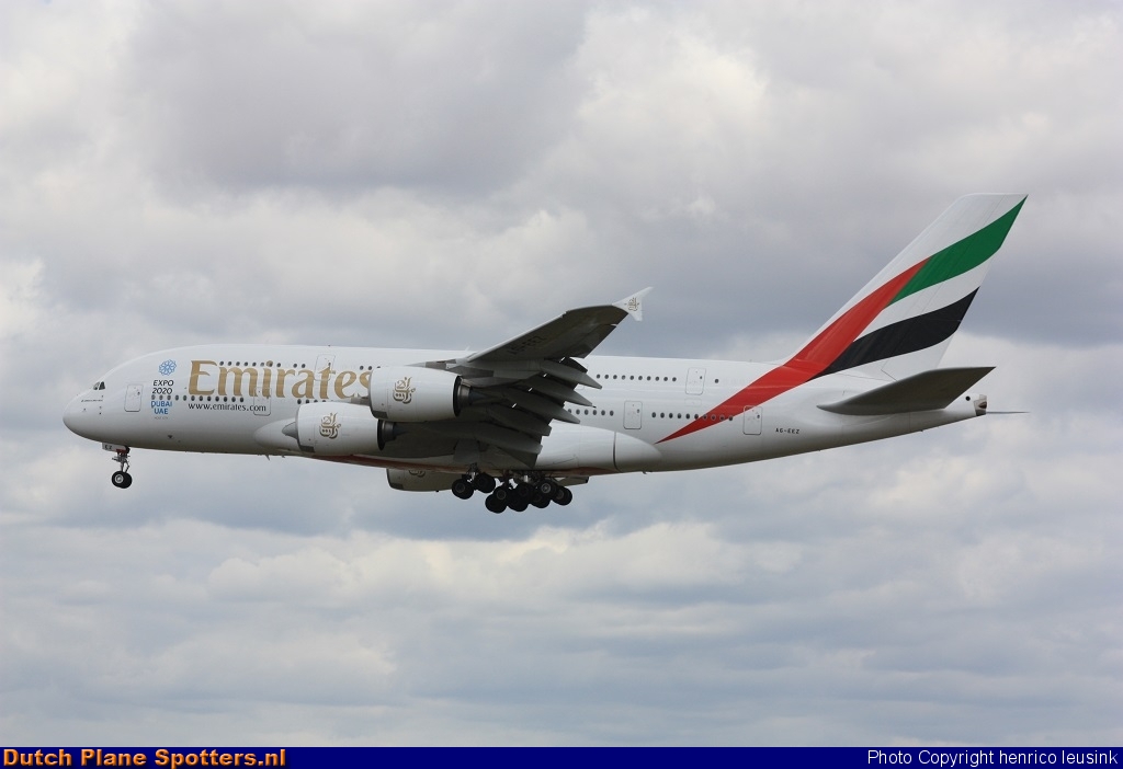 A6-EEZ Airbus A380-800 Emirates by Rick Schönhage