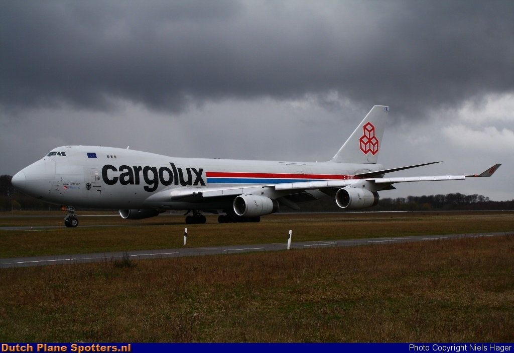 LX-MCV Boeing 747-400 Cargolux by Niels Hager