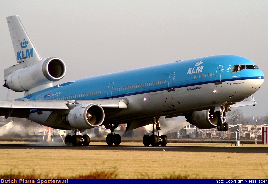 PH-KCH McDonnell Douglas MD-11 KLM Royal Dutch Airlines by Niels Hager