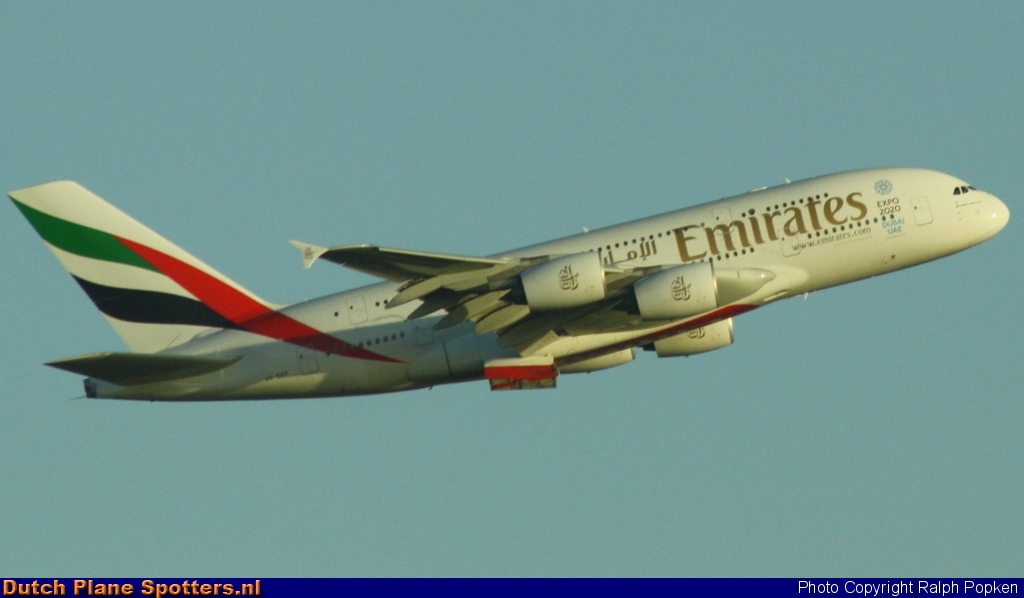 A6-EDY Airbus A380-800 Emirates by Ralph Popken