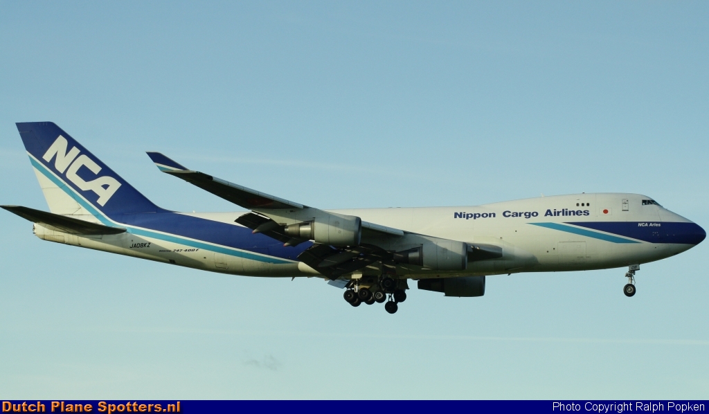 JA08KZ Boeing 747-400 Nippon Cargo Airlines by Ralph Popken