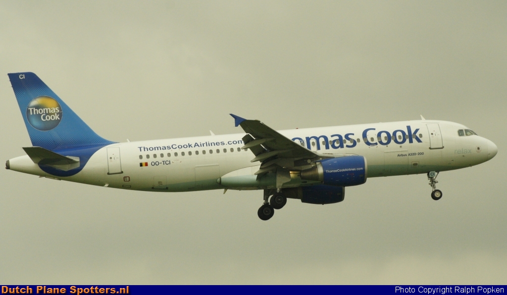 OO-TCI Airbus A320 Thomas Cook by Ralph Popken