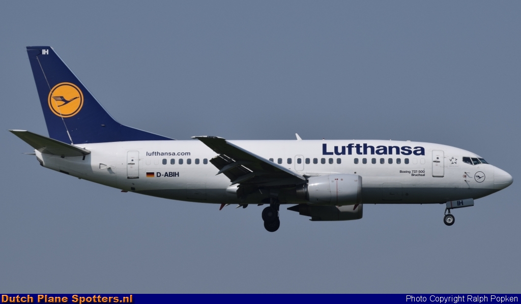 D-ABIH Boeing 737-500 Lufthansa by Ralph Popken
