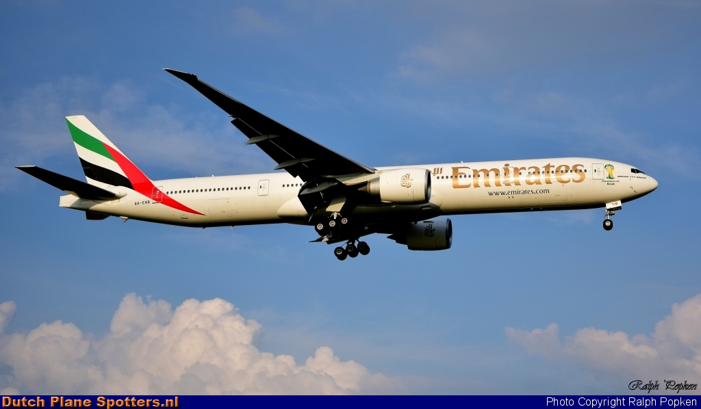 A6-ENB Boeing 777-300 Emirates by Ralph Popken