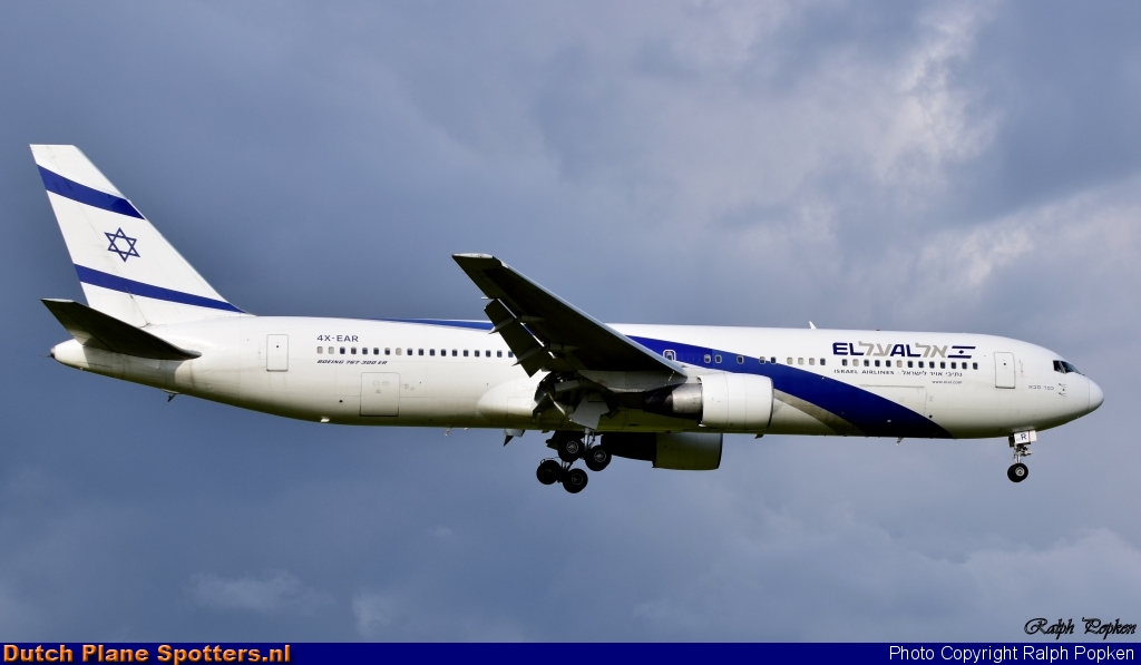 4X-EAR Boeing 767-300 El Al Israel Airlines by Ralph Popken