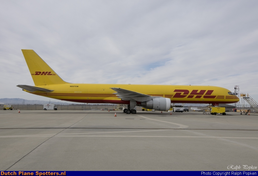 N557CM Boeing 757-200 DHL Air by Ralph Popken
