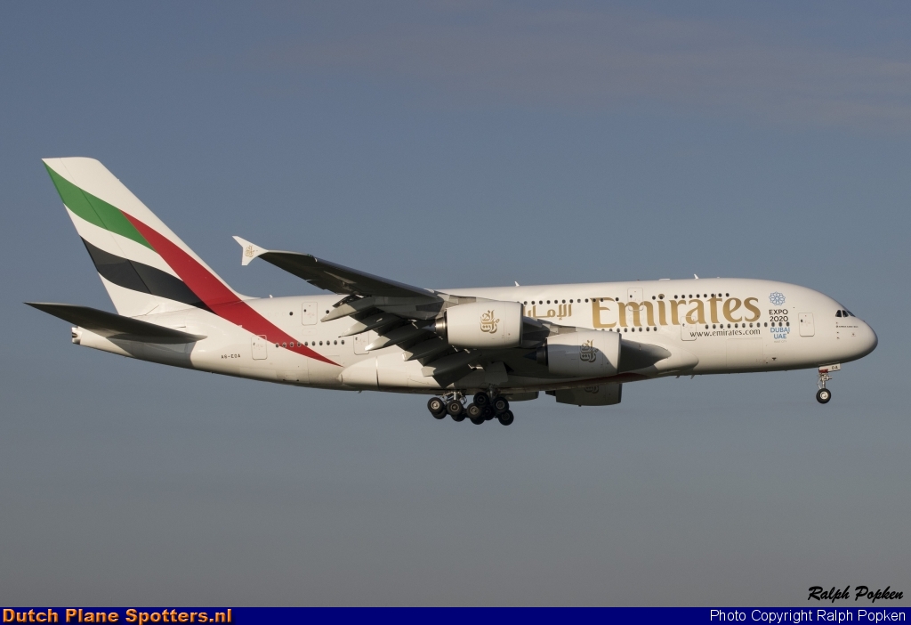 A6-EOA Airbus A380-800 Emirates by Ralph Popken