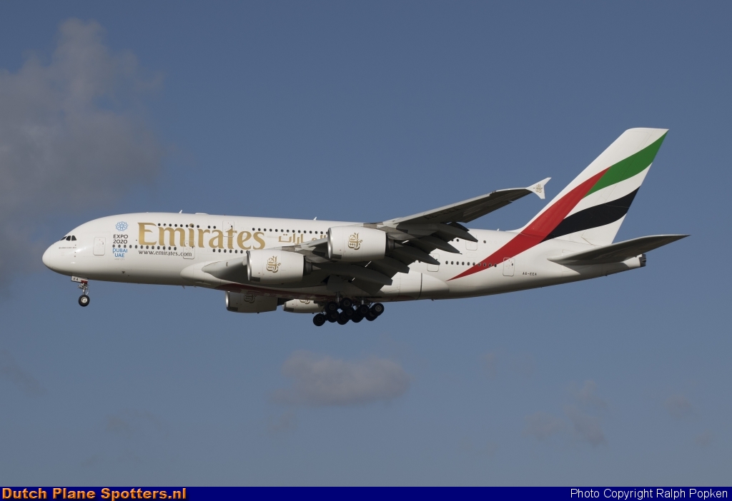 A6-EEA Airbus A380-800 Emirates by Ralph Popken